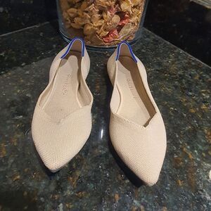 Rothy’s The Point - Ecru size 7